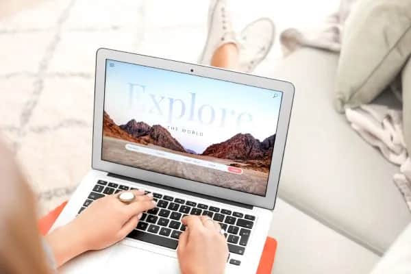 Na czym polega praca w biurze podróży? Odkryj codzienne wyzwania