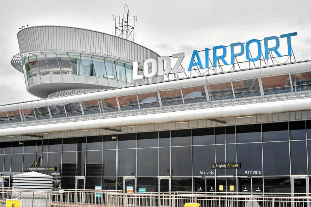 Gdzie można polecieć z Łodzi? Odkryj najlepsze kierunki na wakacje